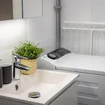 Uleabo Luxurious And Spacious 55m2 With Sauna! * Oulu