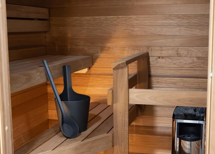 Uleabo Luxurious And Spacious 55m2 With Sauna!